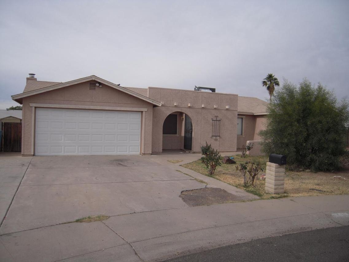 2624 N 70th Ave., Phoenix, AZ 85035