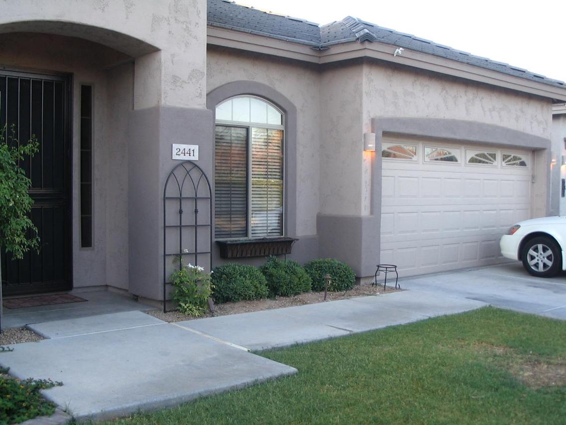 2441 E Darrel Rd., Phoenix, AZ 85042