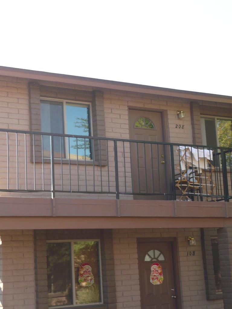 1234 N 36th St. #208, Phoenix, AZ 85008