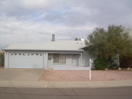 2136 E Greenway Dr., Tempe, AZ 85282