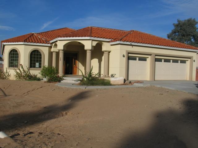 2820 W Glenn Dr., Phoenix, AZ 85051