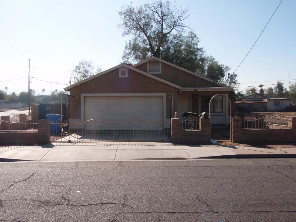 1325 E Durango St., Phoenix, AZ 85034