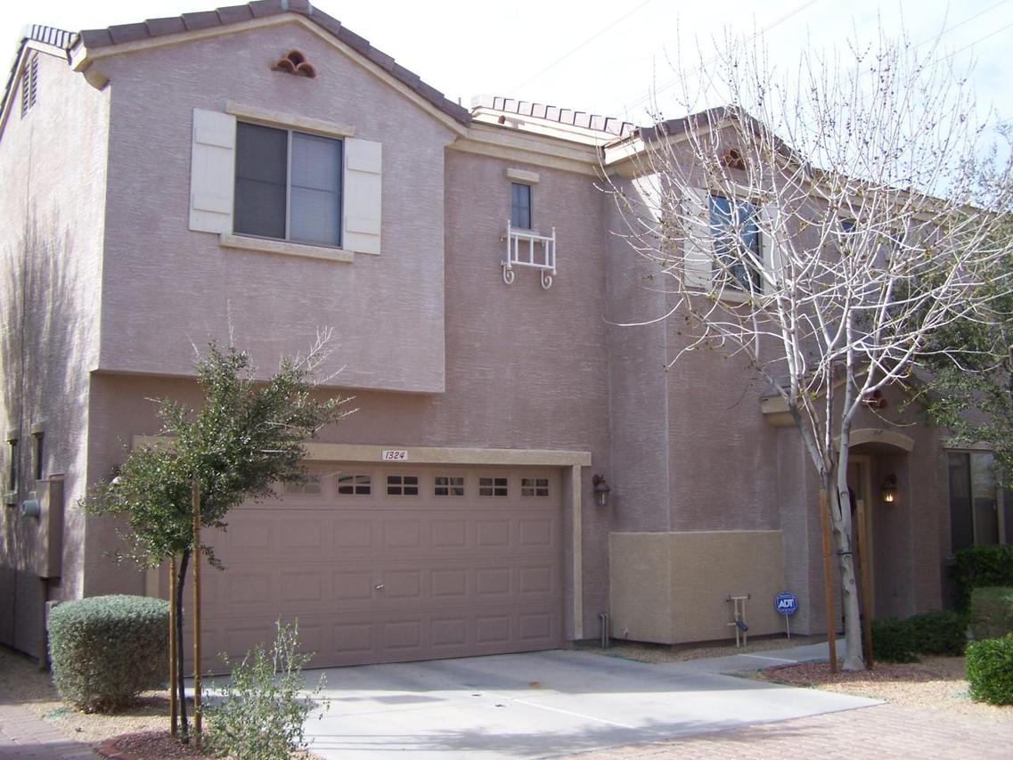 1324 E Dunbar Dr., Phoenix, AZ 85042