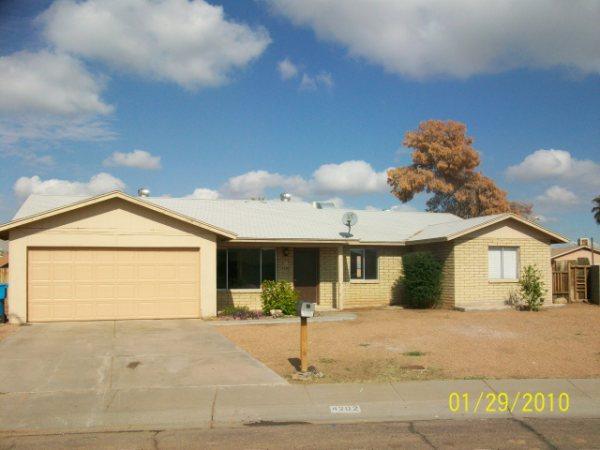 4202 E Grove St., Phoenix, AZ 85040