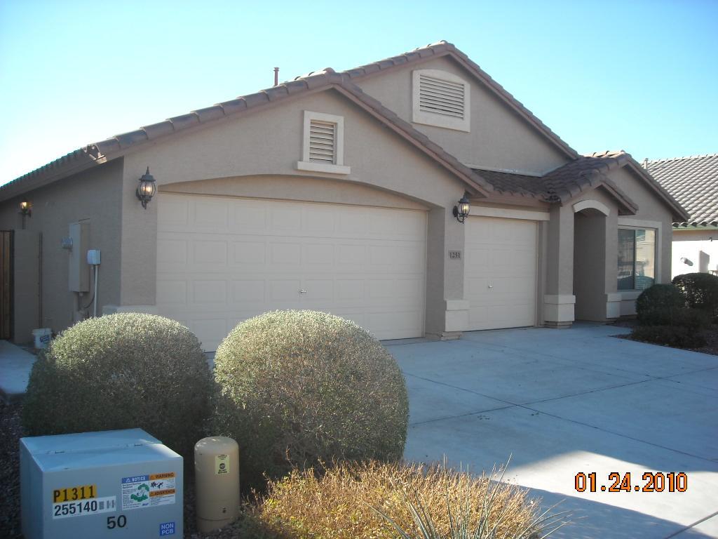 1251 W Love Rd., San Tan Valley, AZ 85143