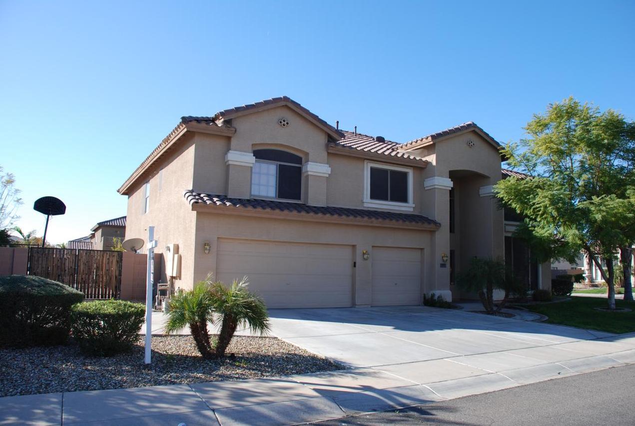 1291 E Horseshoe Dr., Chandler, AZ 85249