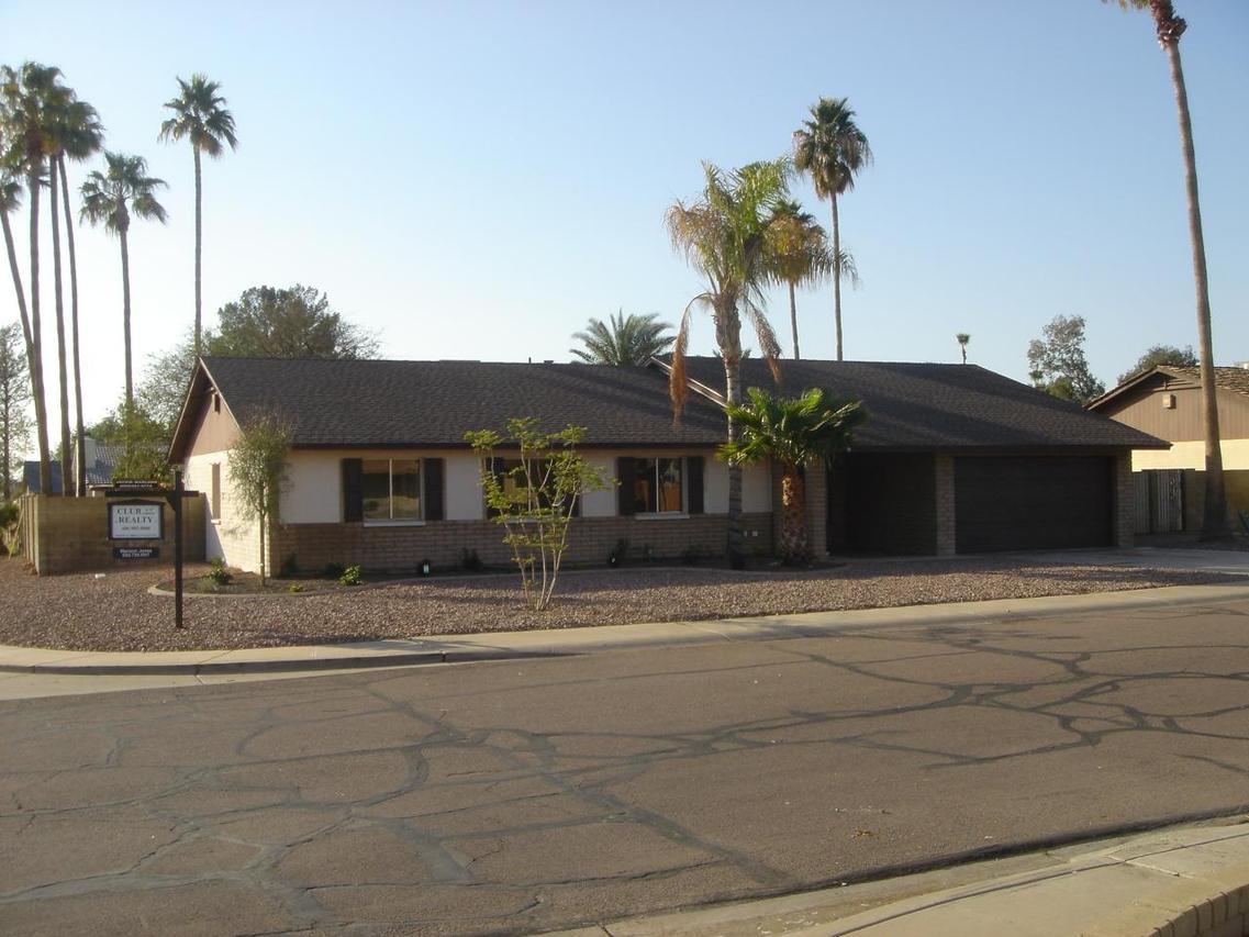 12414 N 43rd Ln., Glendale, AZ 85304