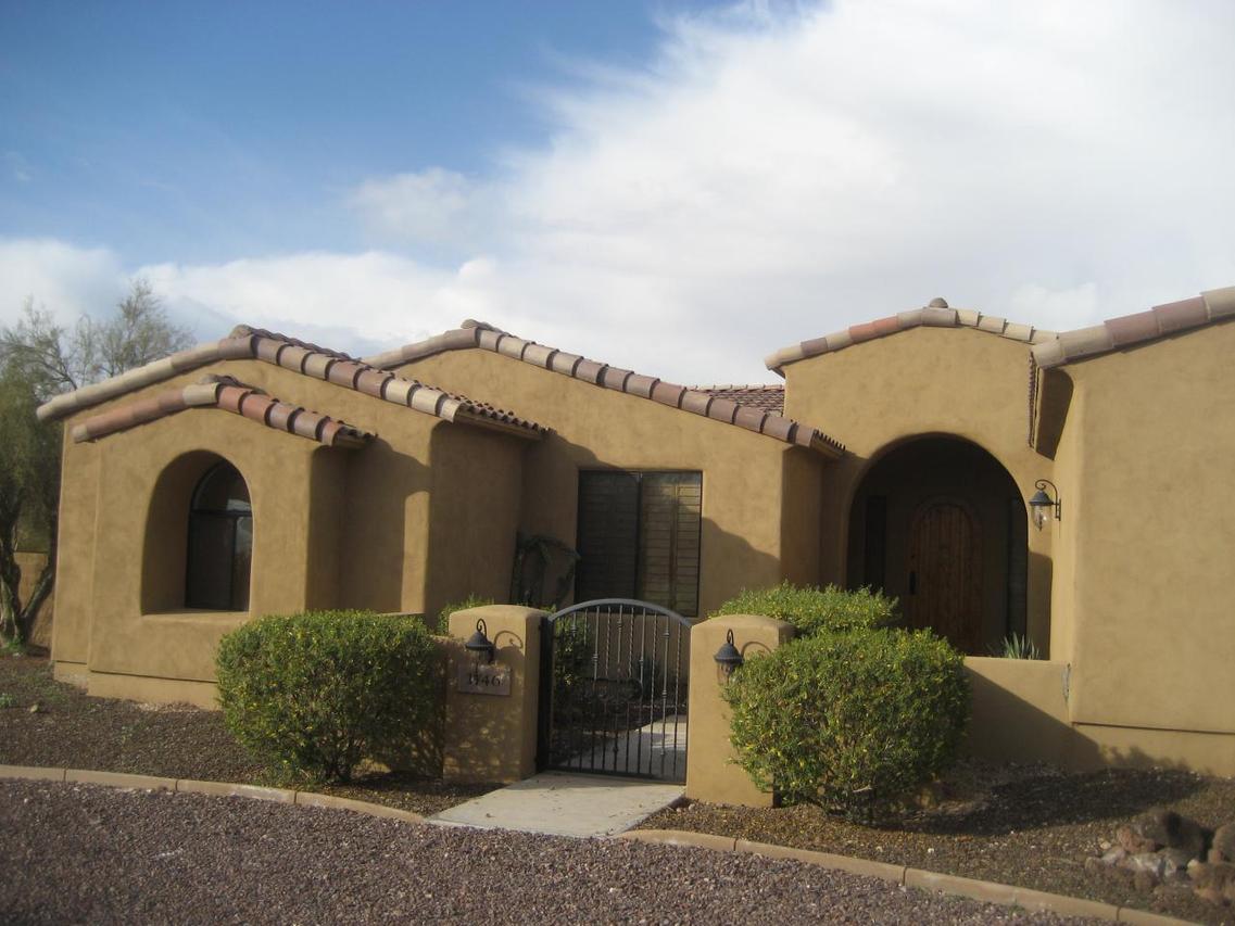 1746 E Circle Mountain Rd., New River, AZ 85087