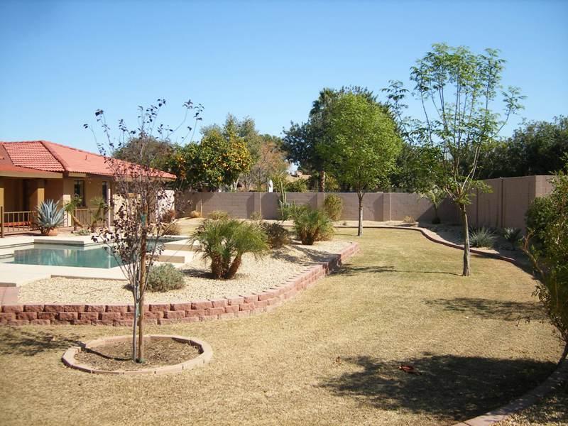 6833 W Mcknight Loop, Glendale, AZ 85308