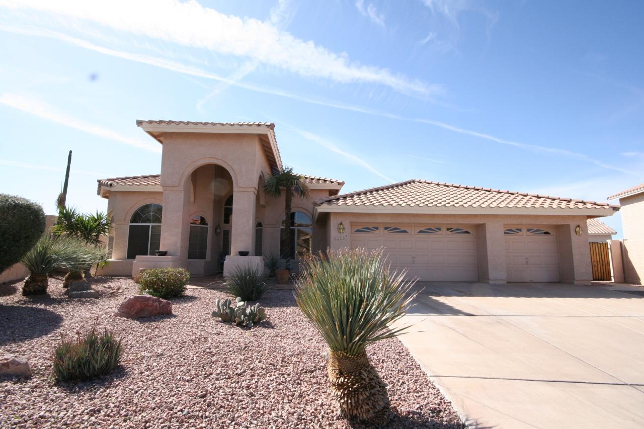 6739 E Tyndall Cir., Mesa, AZ 85215