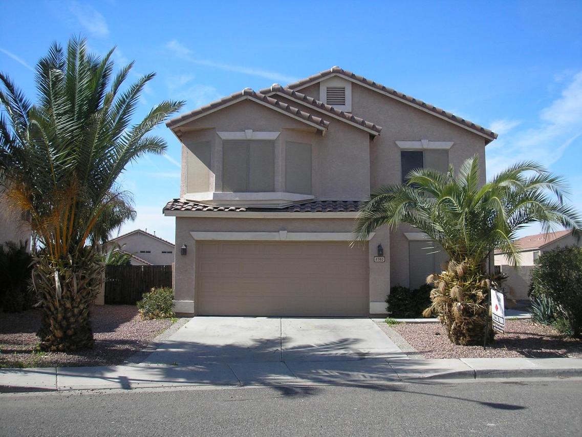 6740 N 76th Dr., Glendale, AZ 85303