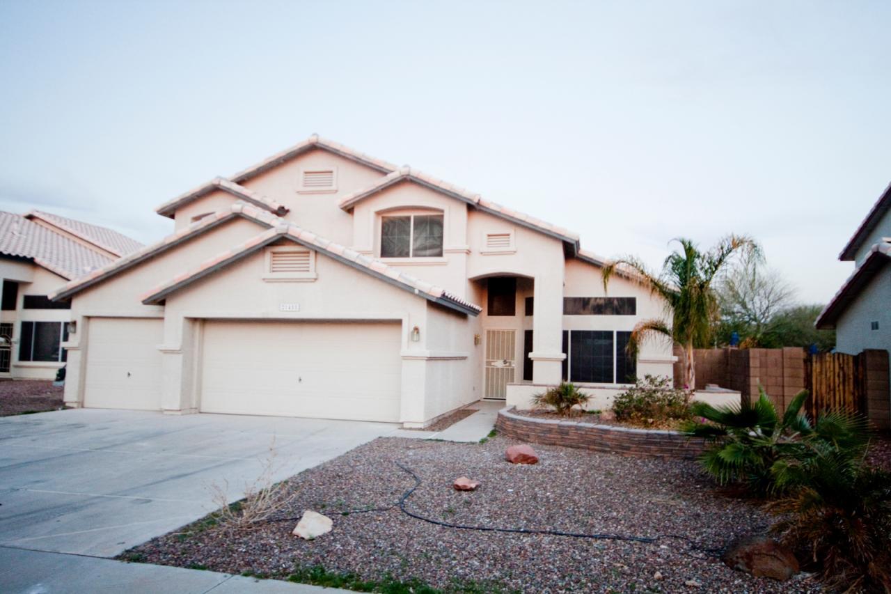 21455 N 107th Dr., Sun City, AZ 85373