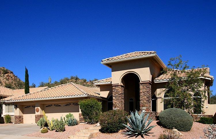 6622 E Vanguard St., Mesa, AZ 85215