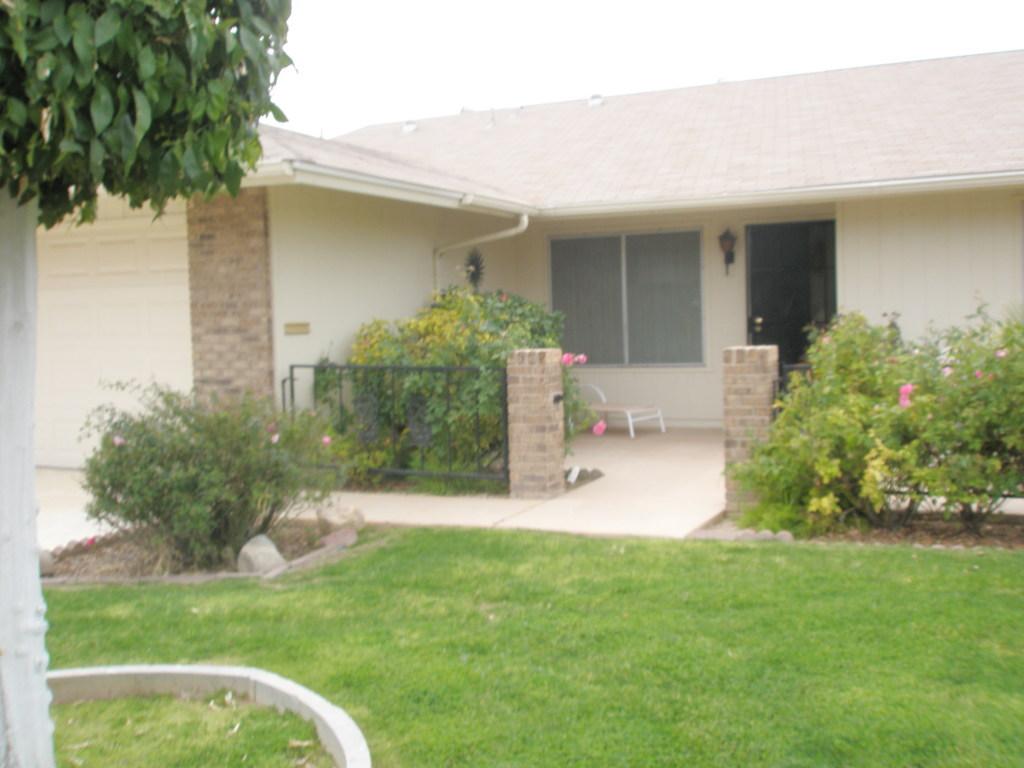 9446 N 110th Ave., Sun City, AZ 85351