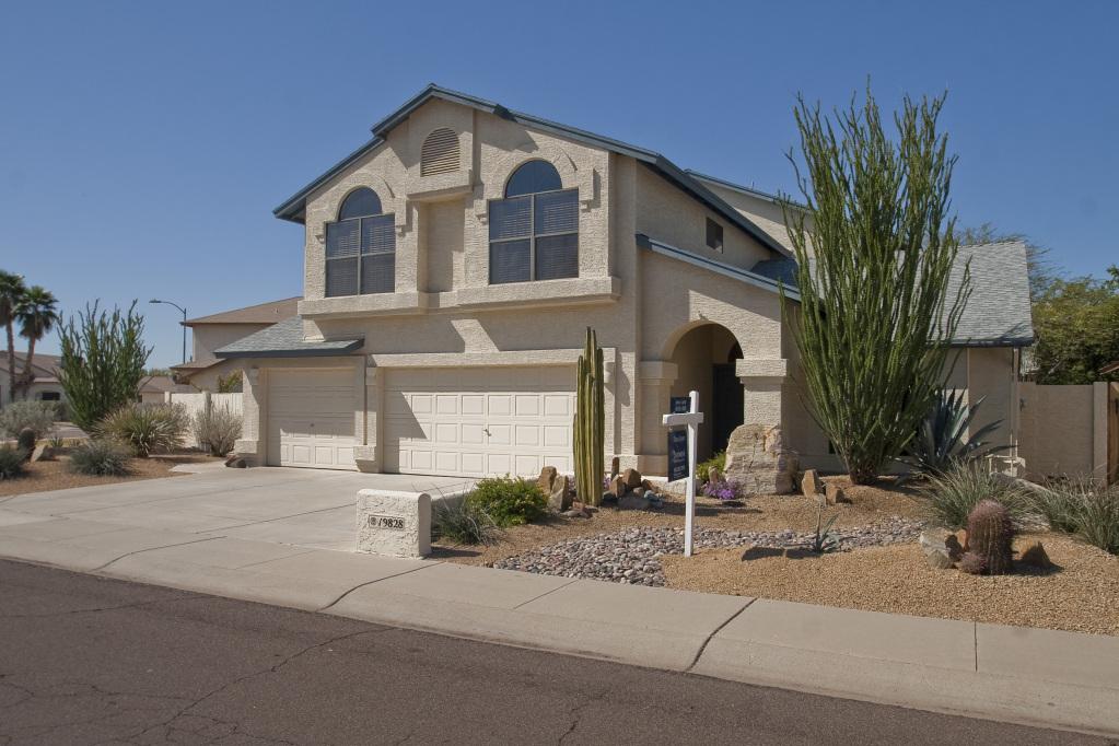 19828 N 43rd Dr., Glendale, AZ 85308