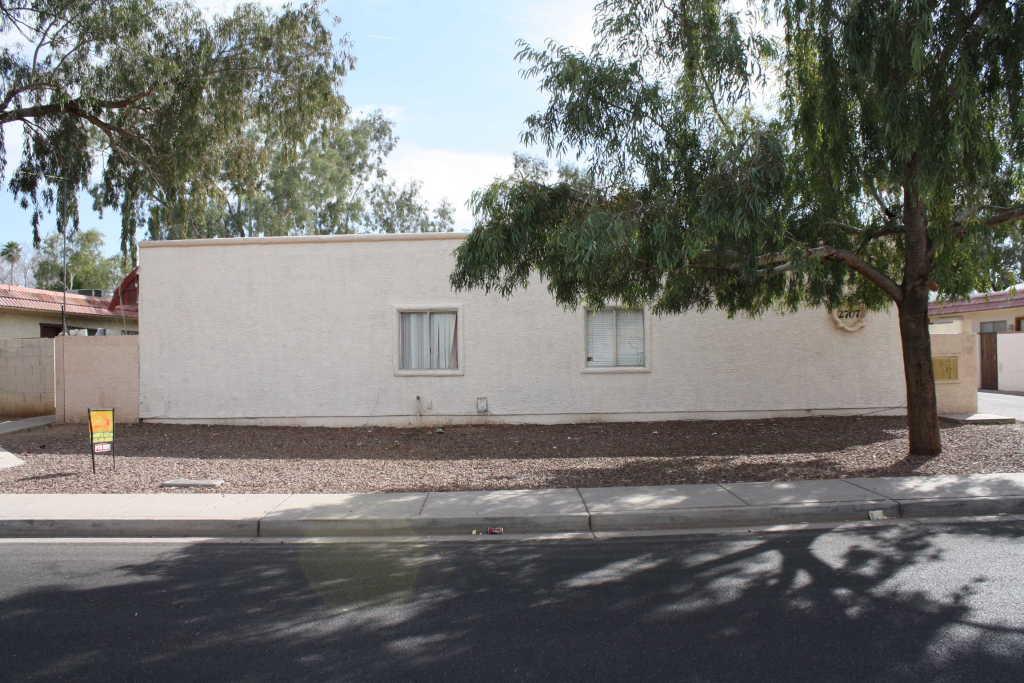 2707 E Tierra Buena Ln., Phoenix, AZ 85032