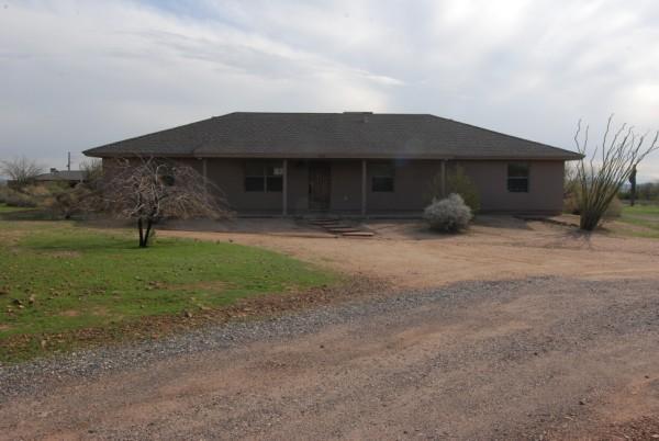 1033 E Saddle Mountain Rd., Phoenix, AZ 85086