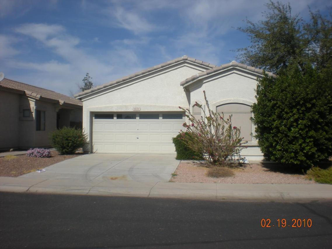 9832 E Flossmoor Cir., Mesa, AZ 85208