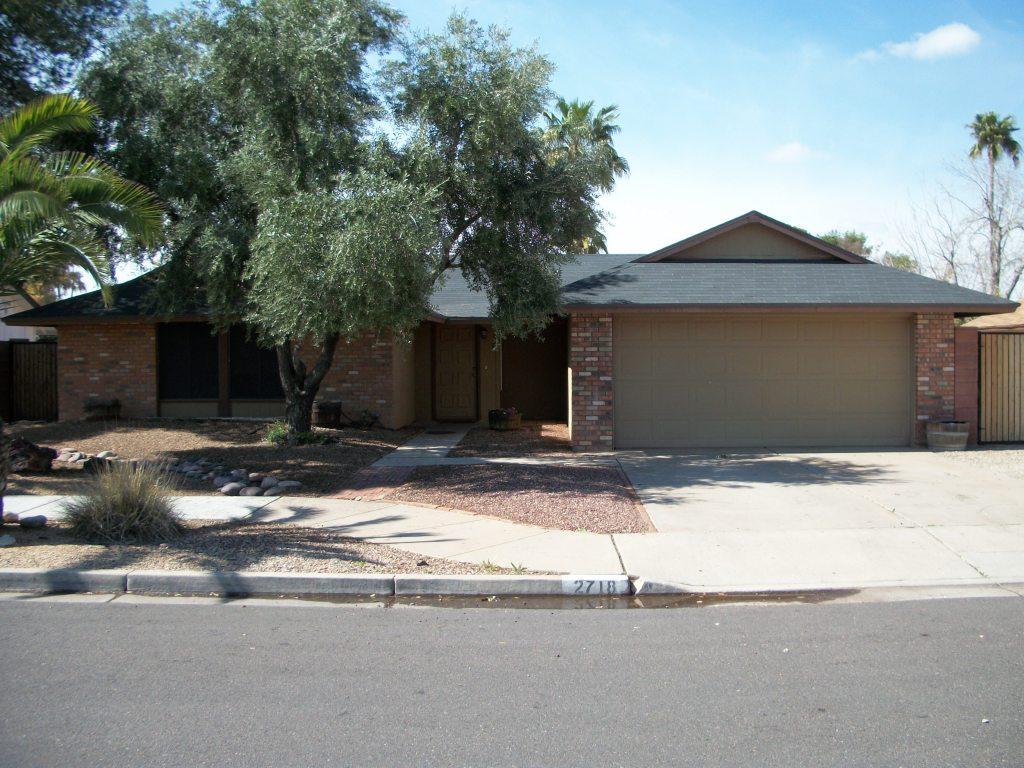 2718 S Longmore St., Mesa, AZ 85202