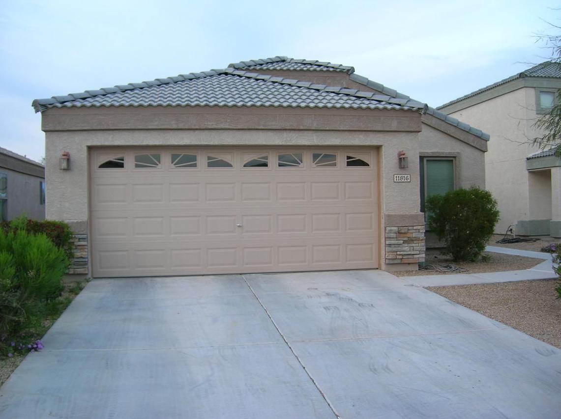 11816 W Maui Ln., El Mirage, AZ 85335