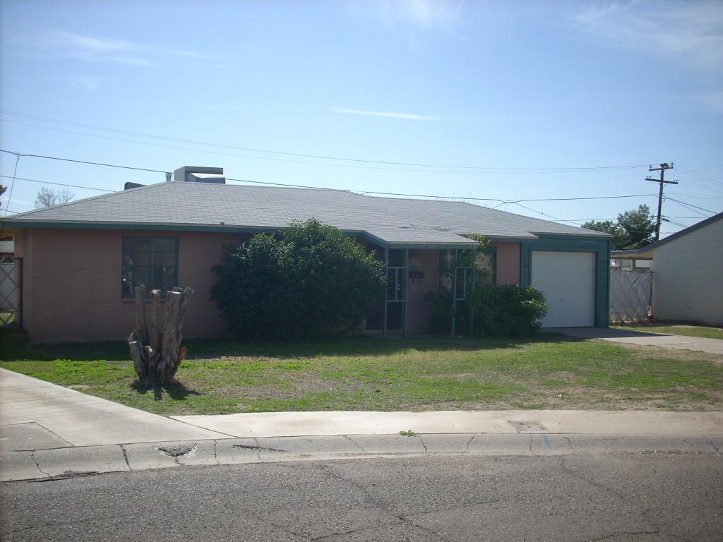 207 W Madden Dr., Avondale, AZ 85323