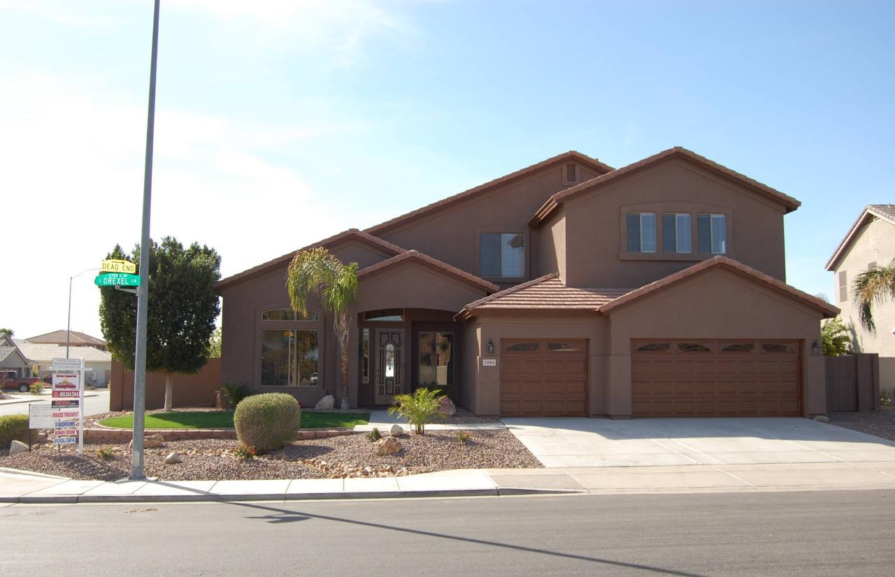 2264 S Drexel Cir., Mesa, AZ 85209