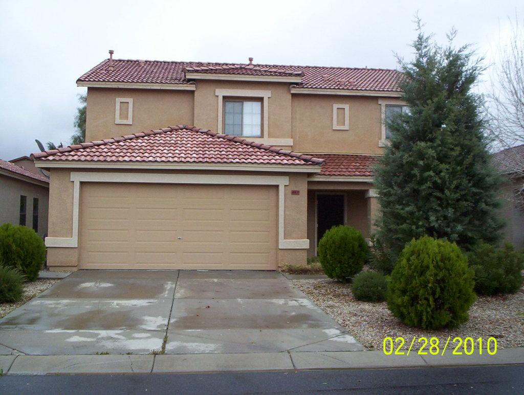 40439 N Las Praderas St., San Tan Valley, AZ 85140