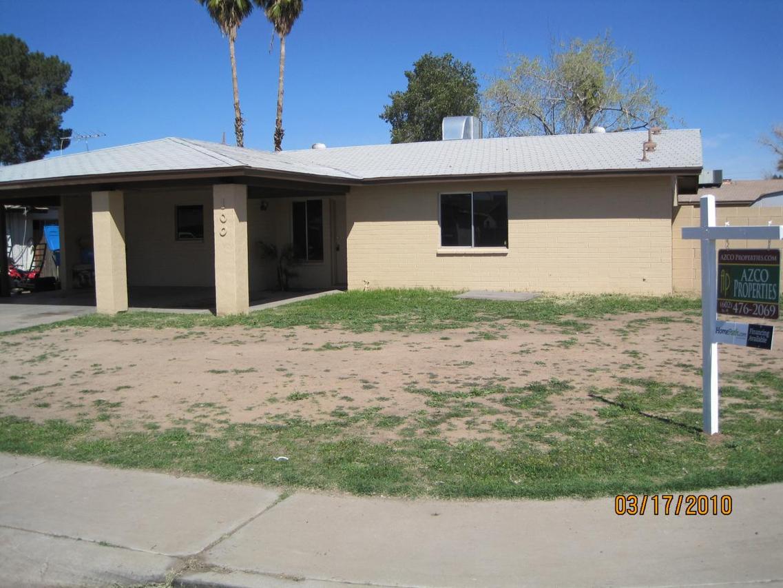 1002 W Angela Dr., Phoenix, AZ 85023