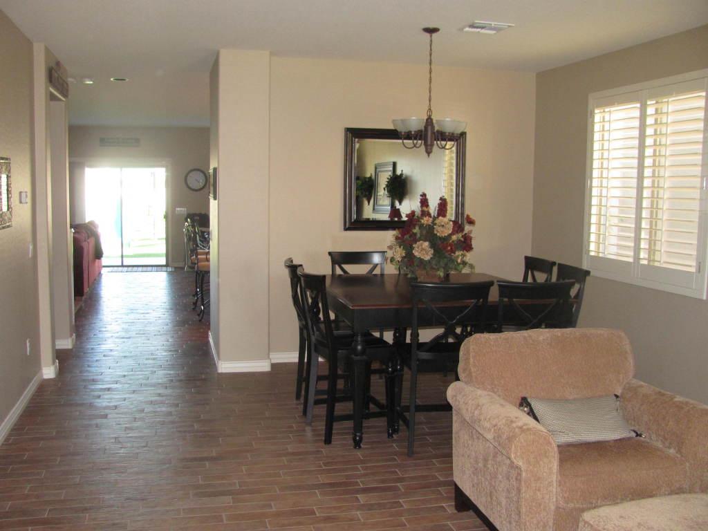 1048 W Desert Valley Dr., San Tan Valley, AZ 85143