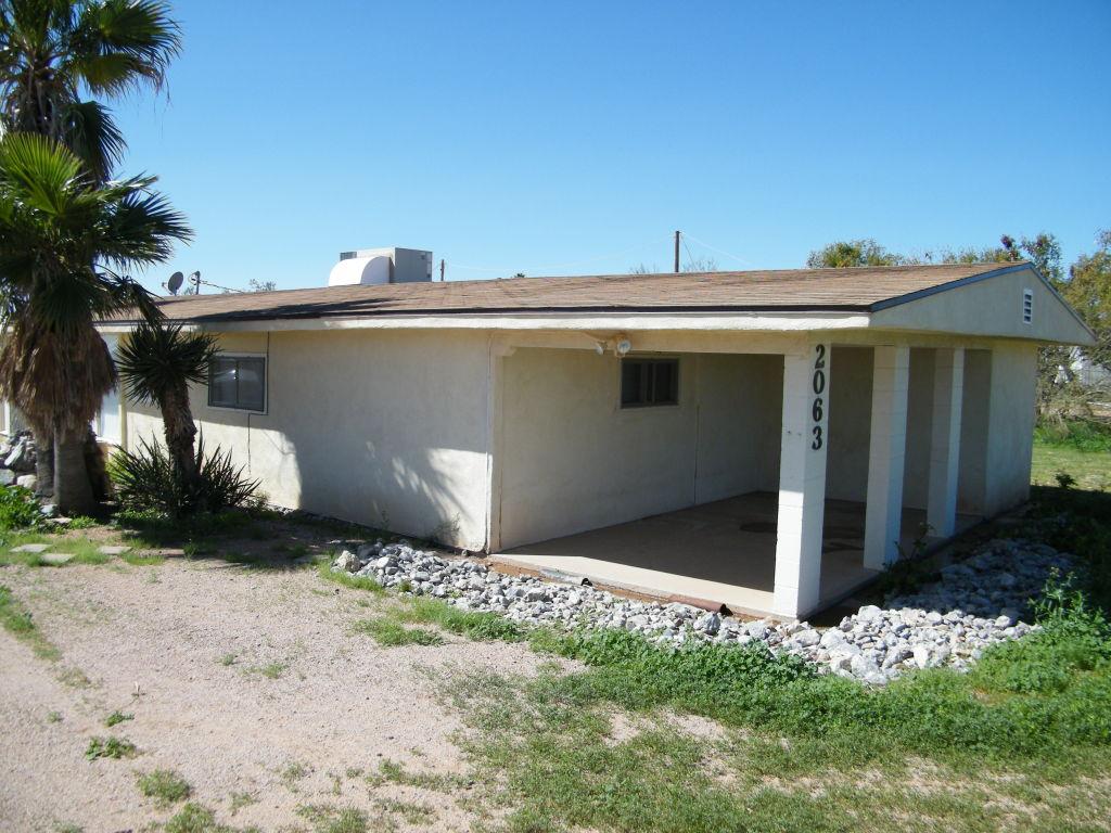 2063 E 2nd Ave., Apache Junction, AZ 85119