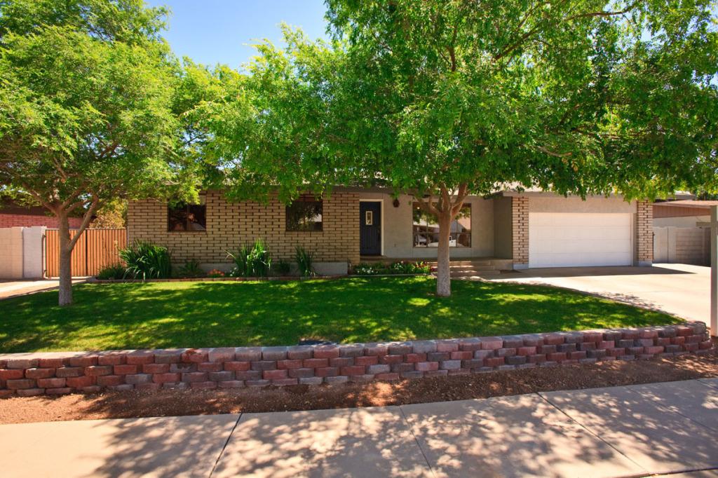655 N Gentry Cir., Mesa, AZ 85213