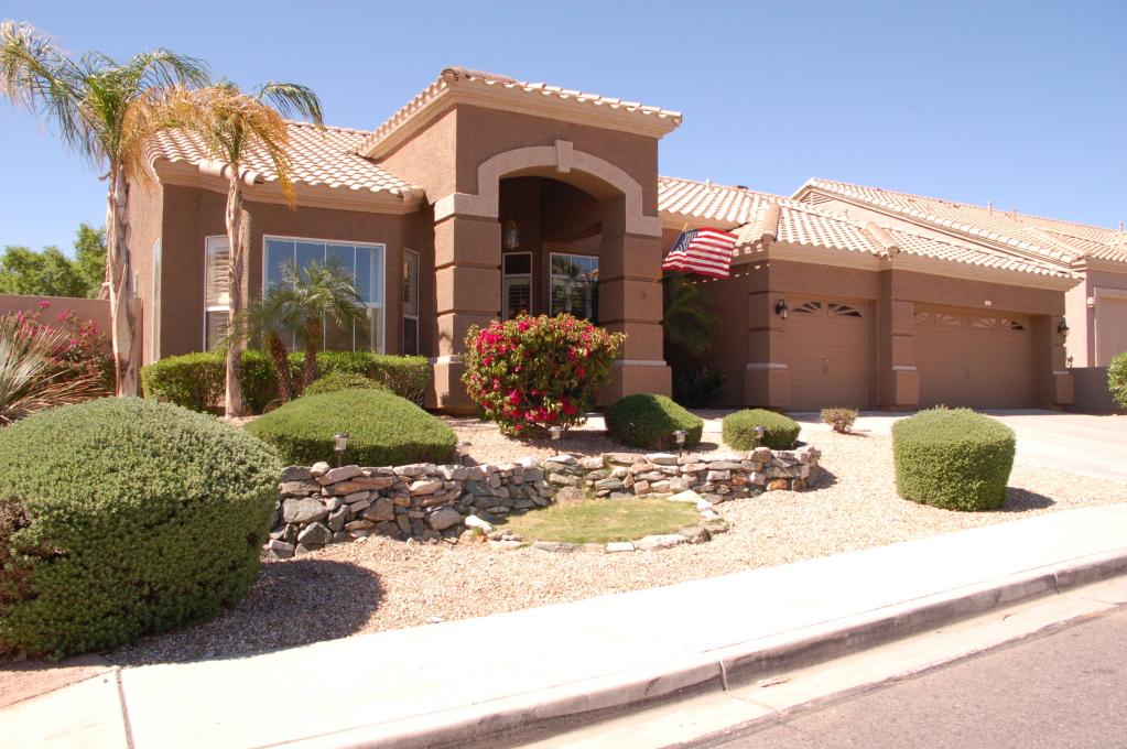 11 W Briarwood Ter., Phoenix, AZ 85045