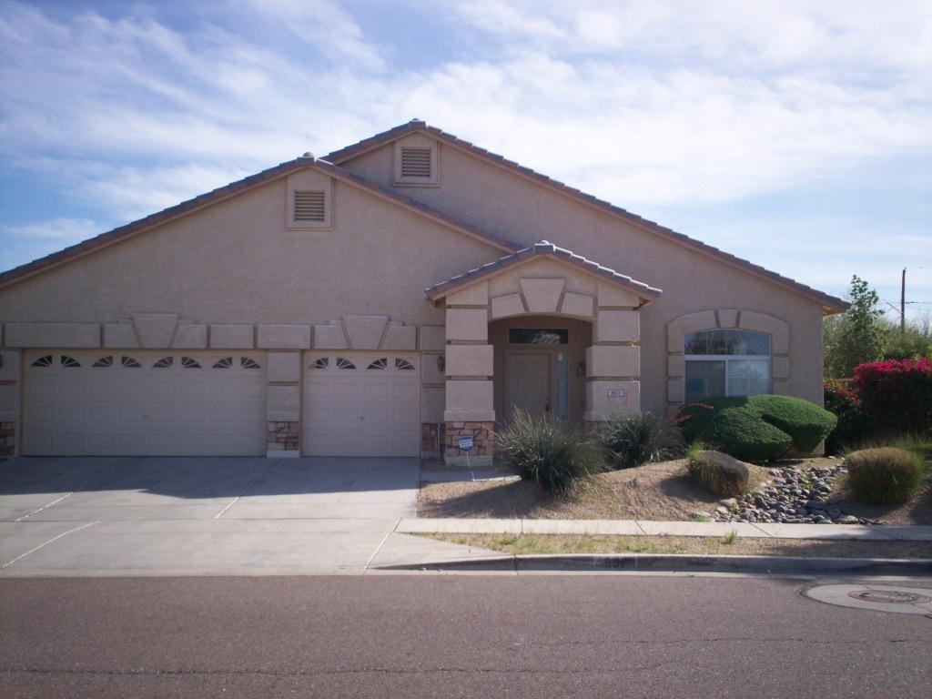 907 E Gary Ln., Phoenix, AZ 85042