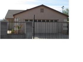 2809 E Tamarisk Ave., Phoenix, AZ 85040