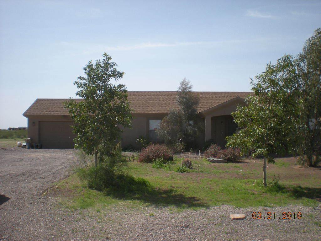 1516 S 369th Ave., Tonopah, AZ 85354