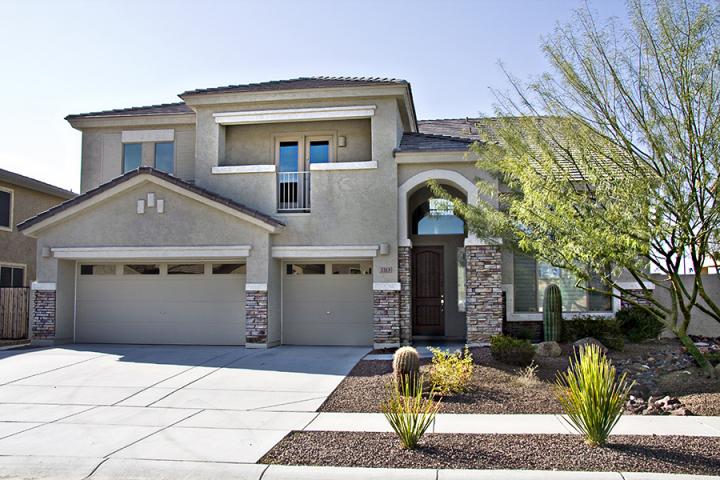 2213 W Apache Rain Rd., Phoenix, AZ 85085