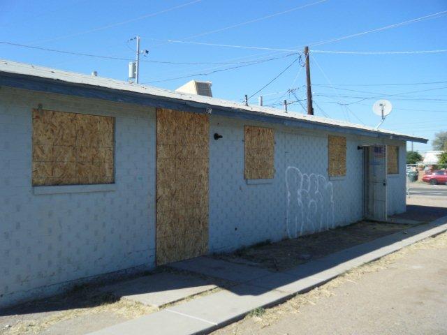 810 S 11th Ave., Phoenix, AZ 85007
