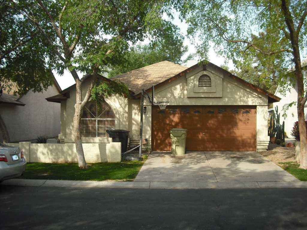 10236 N 66th Dr., Glendale, AZ 85302