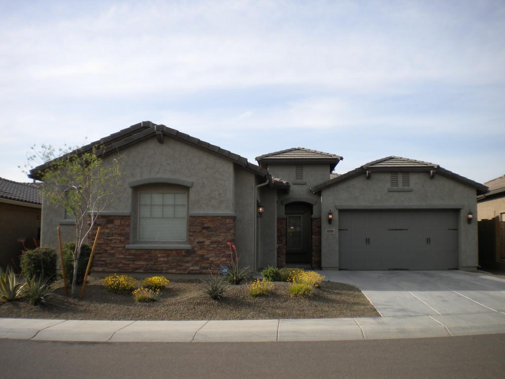 2016 W Skinner Dr., Phoenix, AZ 85085