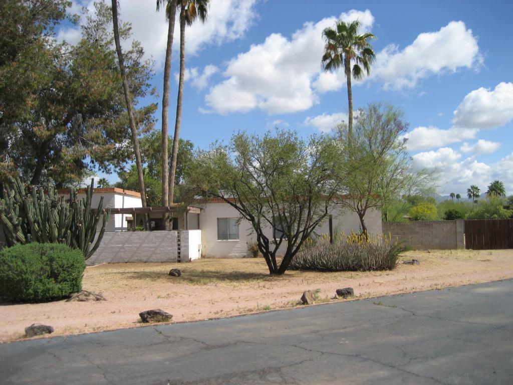 8416 E Joshua Tree Ln., Scottsdale, AZ 85250