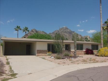 2320 E Lincoln Dr., Phoenix, AZ 85016