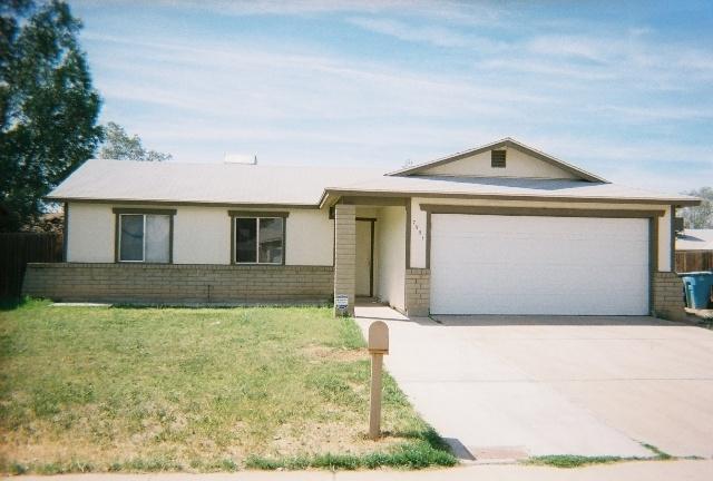 7951 W Highland Ave., Phoenix, AZ 85033