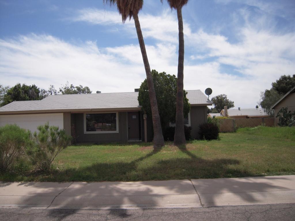 3001 W Muriel Dr., Phoenix, AZ 85053