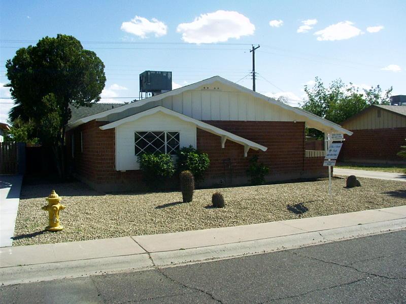 3525 W Lawrence Rd., Phoenix, AZ 85019