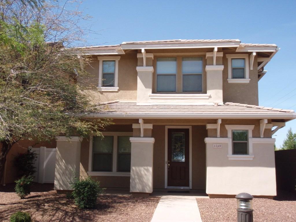 1349 S Joshua Tree Ln., Gilbert, AZ 85296