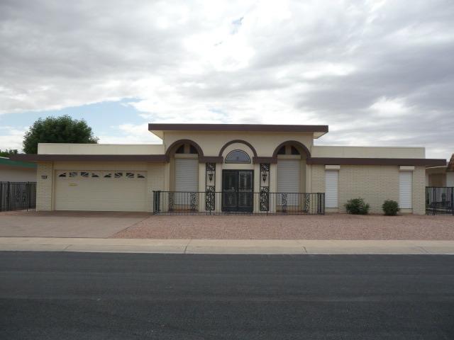 16610 N Meadow Park Dr., Sun City, AZ 85351
