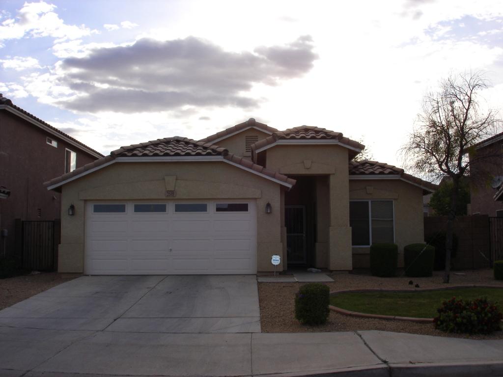 2518 S 66th Dr., Phoenix, AZ 85043