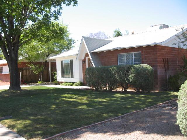 8558 E Pinchot Ave., Scottsdale, AZ 85251