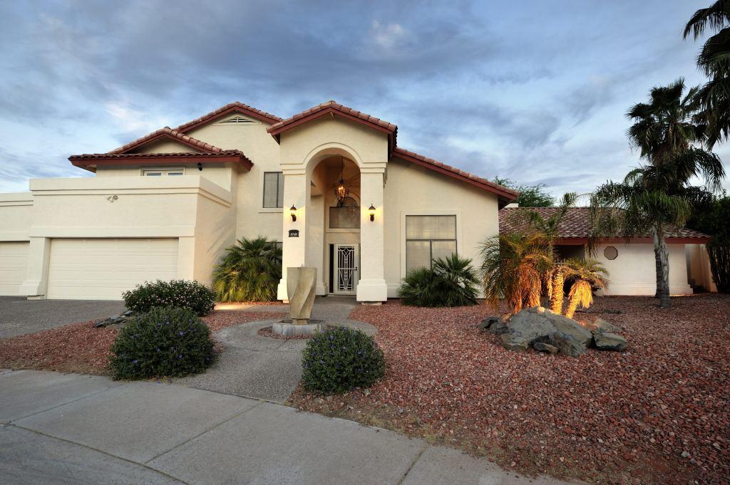 1713 E Tierra Buena Ln., Phoenix, AZ 85022