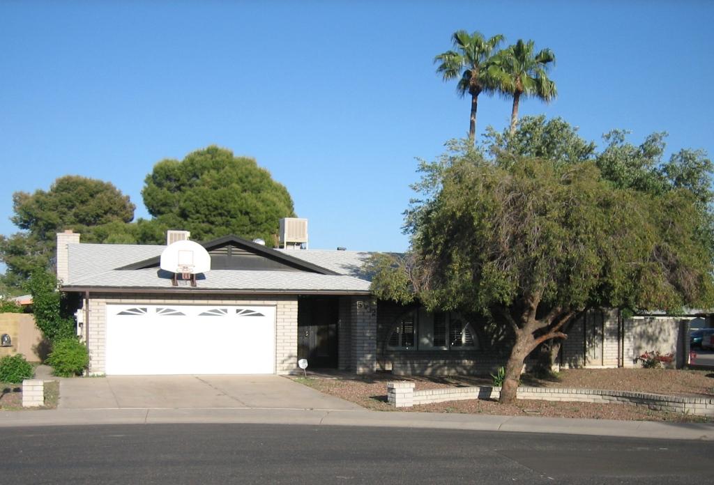 5202 W Harmont Dr., Glendale, AZ 85302